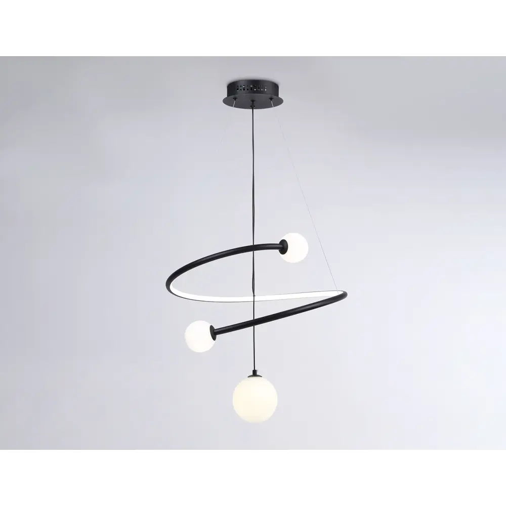 Фото 3 Светильник подвесной светодиодная Ambrella light Fl66303 с пультом управления 12 м² нейтральный белый свет цвет черный Фото 3 Светильник подвесной светодиодная Ambrella light Fl66303 с пультом управления 12 м² нейтральный белый свет цвет черный