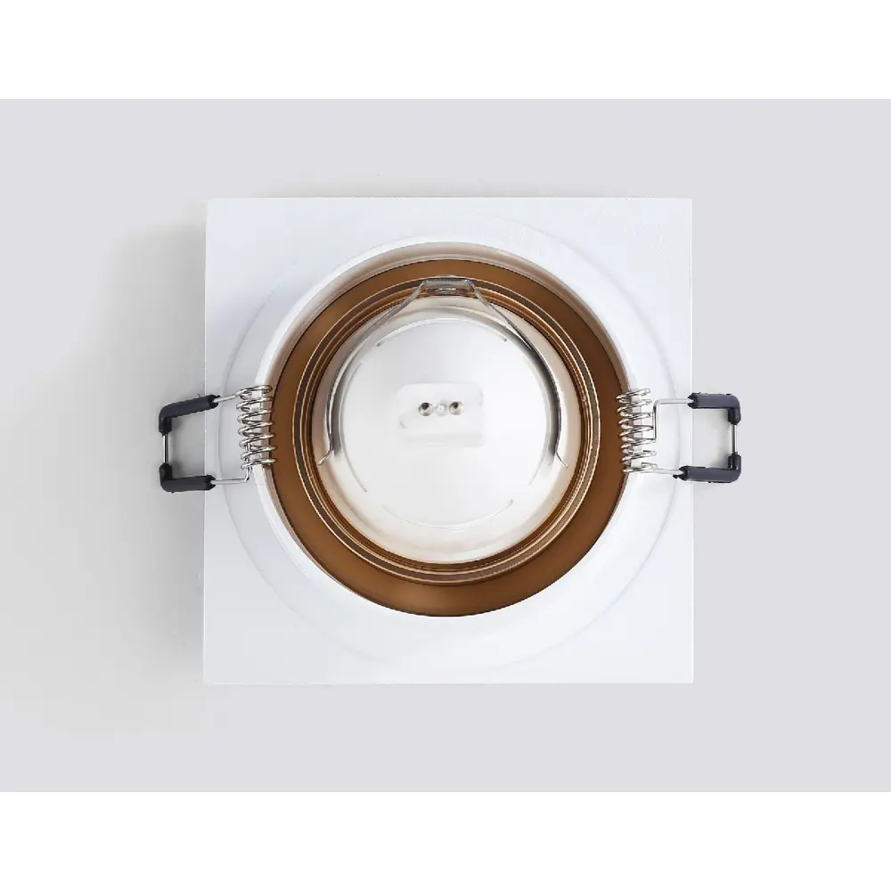 Фото 7 Светильник точечный встраиваемый Ambrella Light Standard tech Tn102728 под отверстие 80 мм GU5.3 цвет белый Фото 7 Светильник точечный встраиваемый Ambrella Light Standard tech Tn102728 под отверстие 80 мм GU5.3 цвет белый