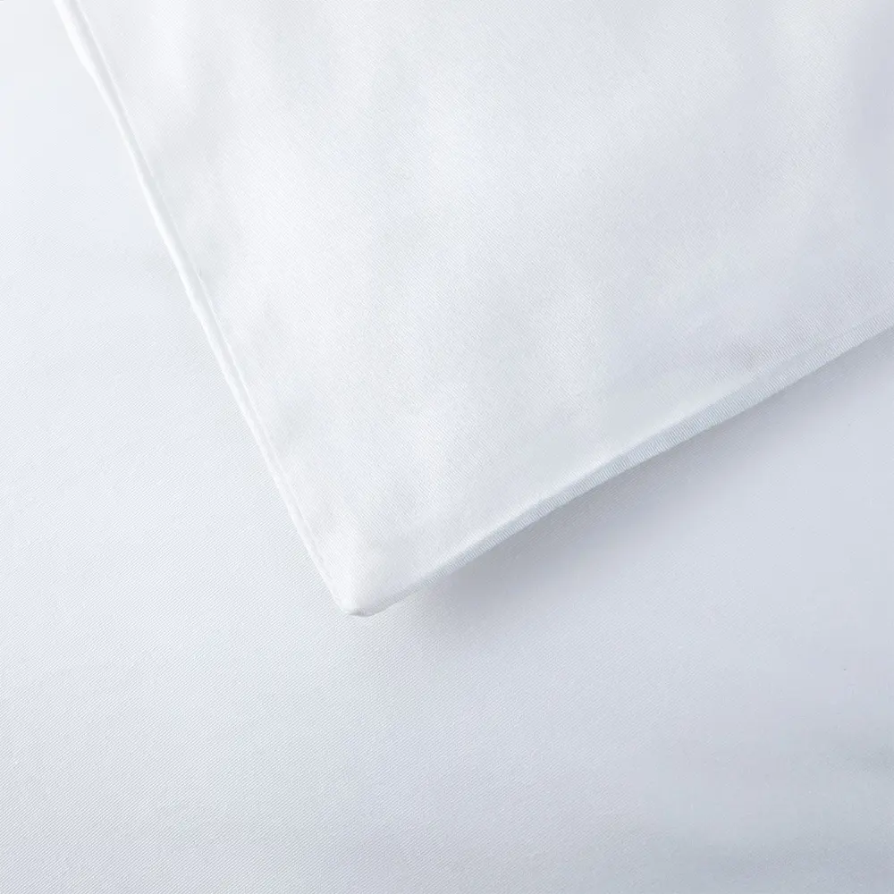 Фото 4 Комплект постельного белья двуспальный Boss Linea White 33304 с пододеяльником 200х200 см сатин Фото 4 Комплект постельного белья двуспальный Boss Linea White 33304 с пододеяльником 200х200 см сатин