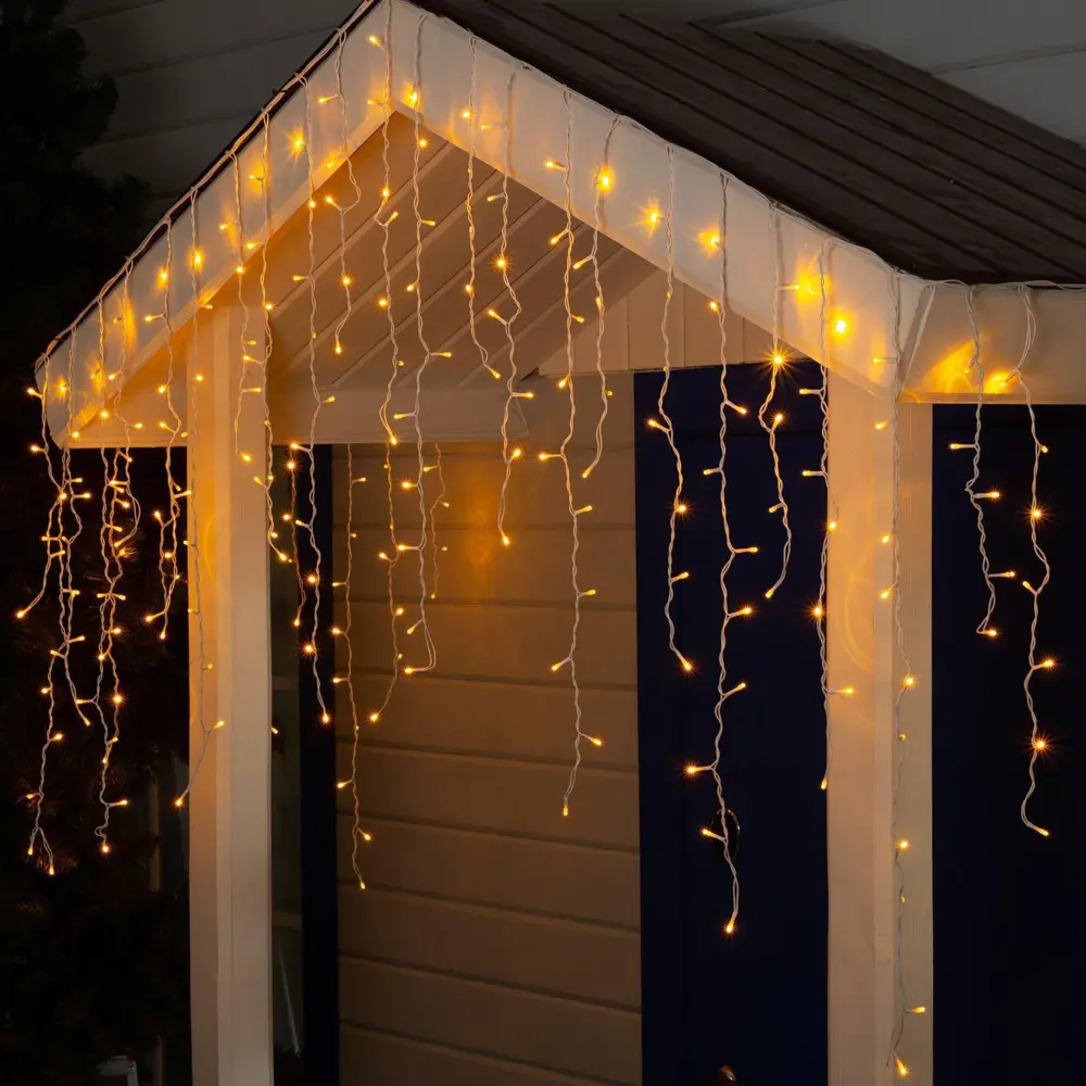 Фото Электрогирлянда универсальная Luazon lighting 3584161 бахрома 3x3 м 232 ламп желтый 1 режим работы Фото Электрогирлянда универсальная Luazon lighting 3584161 бахрома 3x3 м 232 ламп желтый 1 режим работы