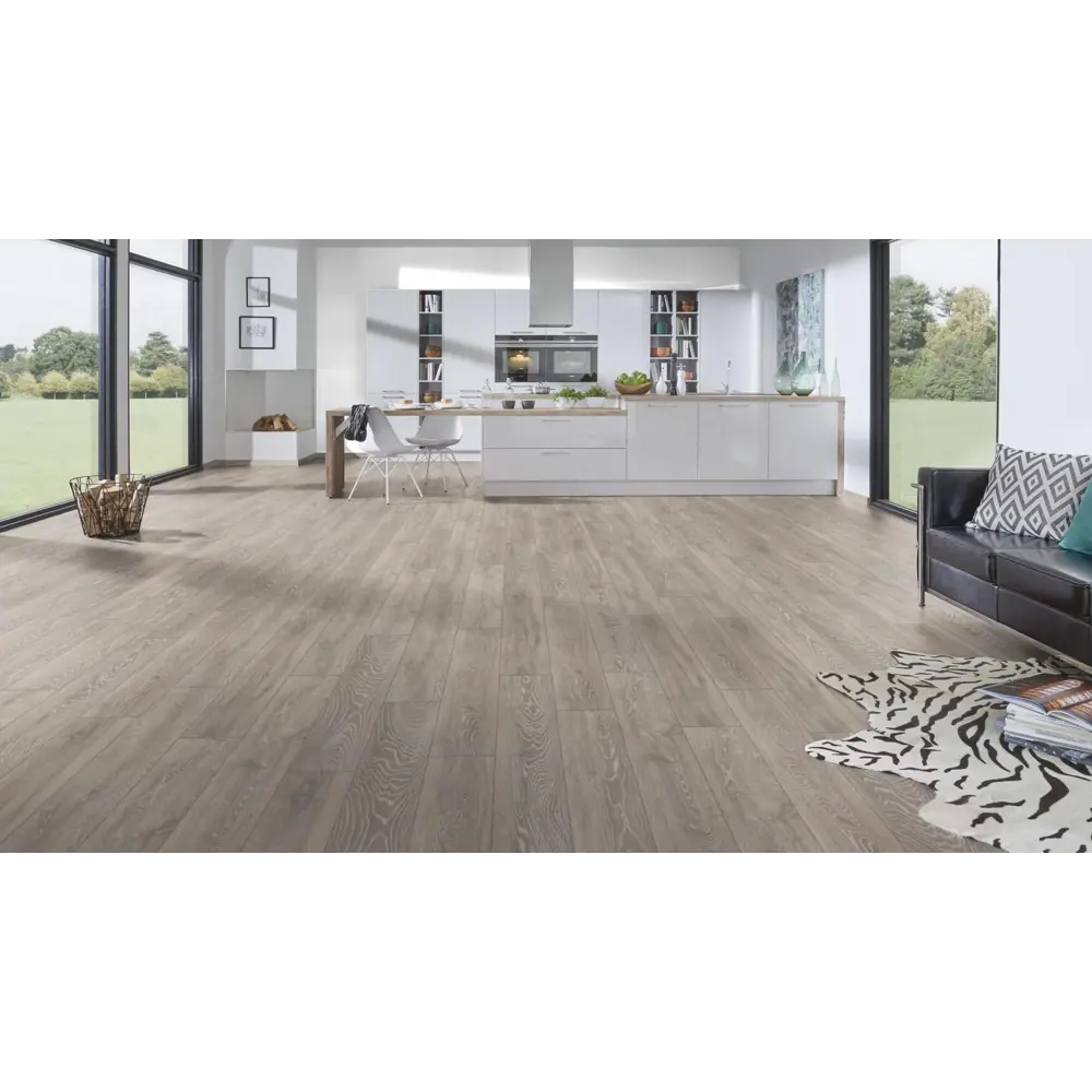 Фото 3 Ламинат Kronospan Super Natural Classic Дуб Боулдор 33 класс толщина 8 мм с фаской 2.22 м² Фото 3 Ламинат Kronospan Super Natural Classic Дуб Боулдор 33 класс толщина 8 мм с фаской 2.22 м²