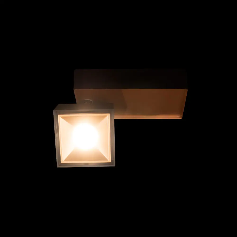 Фото 4 Светильник точечный накладной светодиодный Loft It Knof 10324-b gold black 12 Вт холодный белый (голубой) свет цвет золото черный Фото 4 Светильник точечный накладной светодиодный Loft It Knof 10324-b gold black 12 Вт холодный белый (голубой) свет цвет золото черный