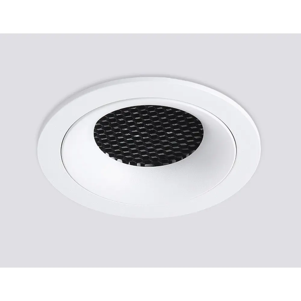 Фото 4 Светильник точечный встраиваемый Ambrella Light Standard tech Tn102721 под отверстие 80 мм GU5.3 цвет белый Фото 4 Светильник точечный встраиваемый Ambrella Light Standard tech Tn102721 под отверстие 80 мм GU5.3 цвет белый