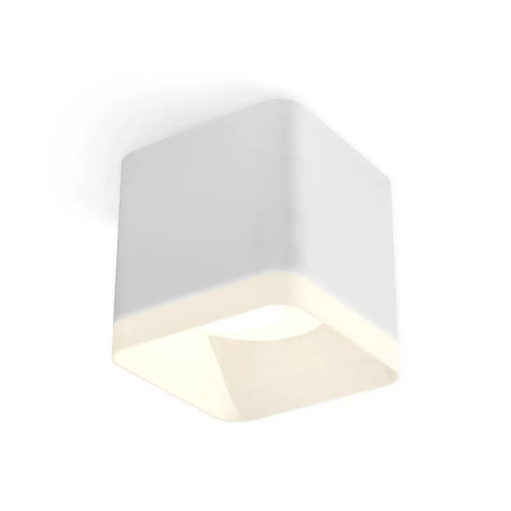 Фото Светильник точечный накладной Ambrella light Xs7805040 2 м² цвет белый Фото Светильник точечный накладной Ambrella light Xs7805040 2 м² цвет белый