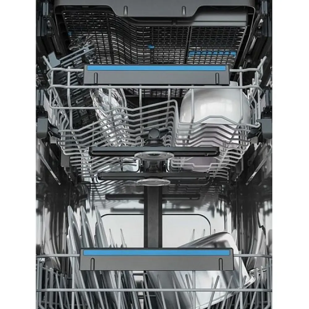 Фото 2 Встраиваемая посудомоечная машина Electrolux EEG63410L 44.6 см 8 программ цвет белый Фото 2 Встраиваемая посудомоечная машина Electrolux EEG63410L 44.6 см 8 программ цвет белый