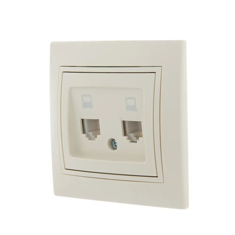 Фото Розетка RJ45 встраиваемая Lezard MIRA 701-0303-141, цвет кремовый Фото Розетка RJ45 встраиваемая Lezard MIRA 701-0303-141, цвет кремовый