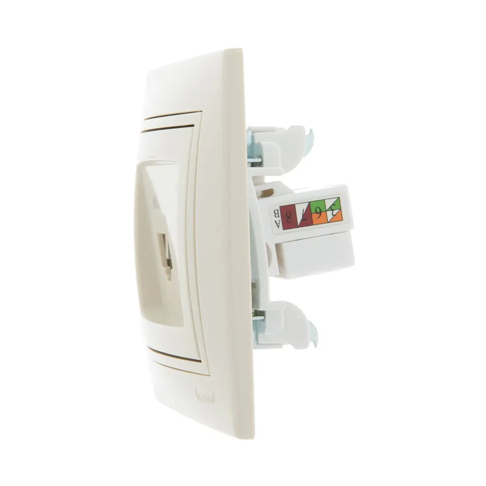 Фото 2 Розетка RJ45 встраиваемая Lezard MIRA 701-0303-141, цвет кремовый Фото 2 Розетка RJ45 встраиваемая Lezard MIRA 701-0303-141, цвет кремовый