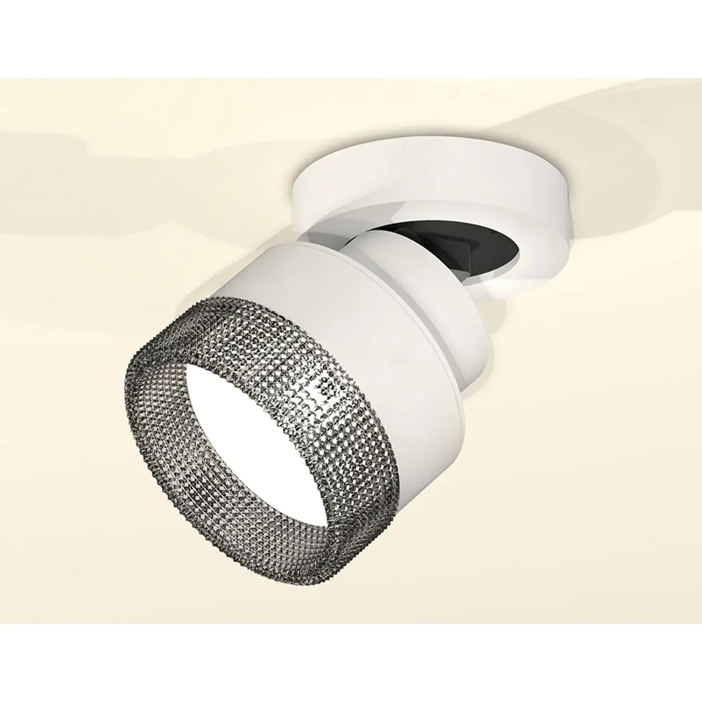 Фото 3 Светильник точечный накладной Ambrella light Xm8101041 2 м² цвет белый Фото 3 Светильник точечный накладной Ambrella light Xm8101041 2 м² цвет белый