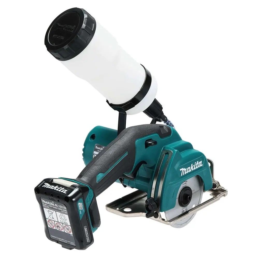 Фото 3 Пила циркулярная алмазная аккумуляторная Makita CC301DWAE, 12 В Li-Ion 2x2 Ач, 85 мм Фото 3 Пила циркулярная алмазная аккумуляторная Makita CC301DWAE, 12 В Li-Ion 2x2 Ач, 85 мм