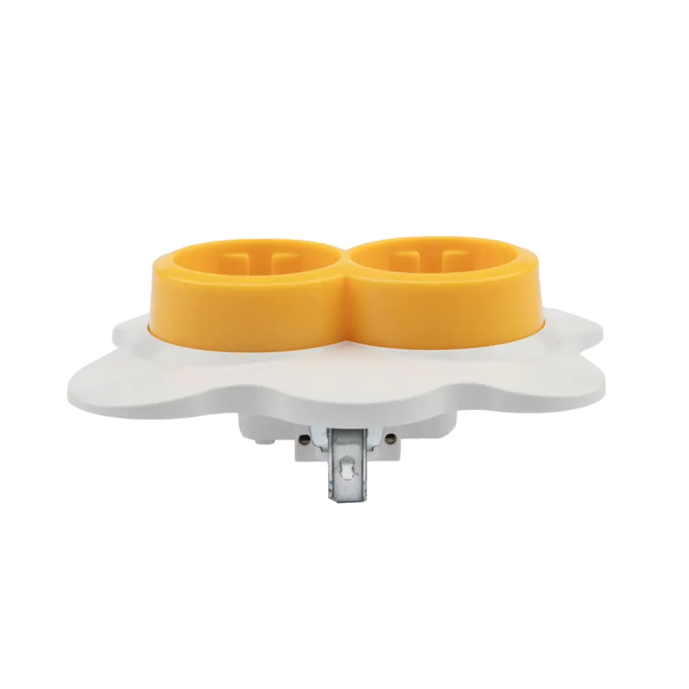 Фото 2 Розетка двойная встраиваемая Kranz Happy Яичница KR-78-0632 с заземлением и шторками цвет белый/желтый