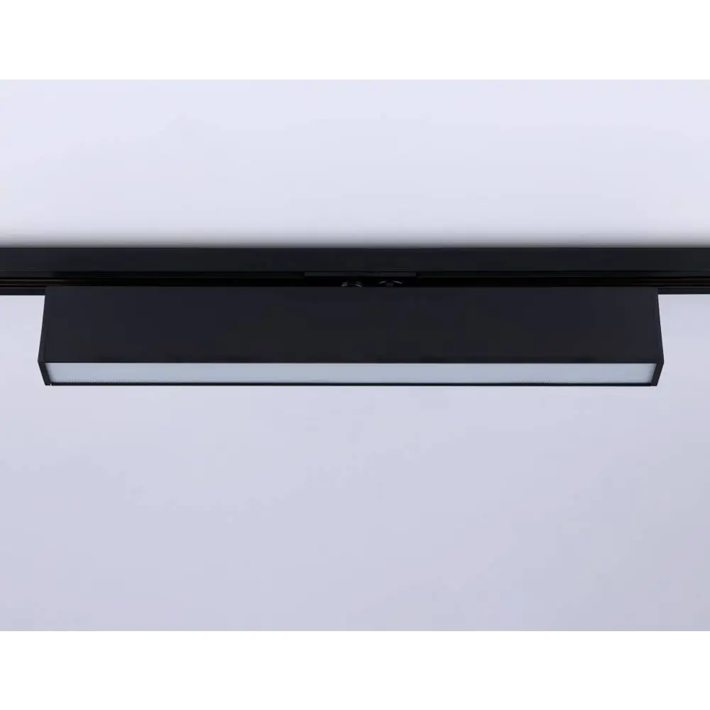 Фото 14 Трековый светильник линейный светодиодный Ambrella light Gl6775 24 Вт 2 м² цвет черный Фото 14 Трековый светильник линейный светодиодный Ambrella light Gl6775 24 Вт 2 м² цвет черный