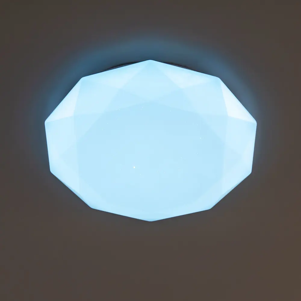 Фото 7 Люстра потолочная светодиодная Citilux астрон cl733480g RGB с пультом управления 16 м² регулируемый цвет света RGB цвет белый Фото 7 Люстра потолочная светодиодная Citilux астрон cl733480g RGB с пультом управления 16 м² регулируемый цвет света RGB цвет белый