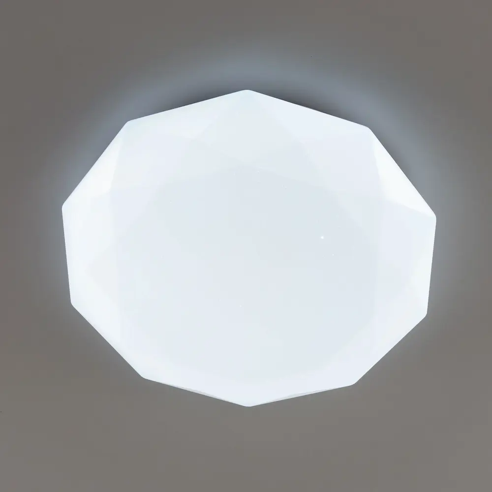 Фото 5 Люстра потолочная светодиодная Citilux астрон cl733480g RGB с пультом управления 16 м² регулируемый цвет света RGB цвет белый Фото 5 Люстра потолочная светодиодная Citilux астрон cl733480g RGB с пультом управления 16 м² регулируемый цвет света RGB цвет белый