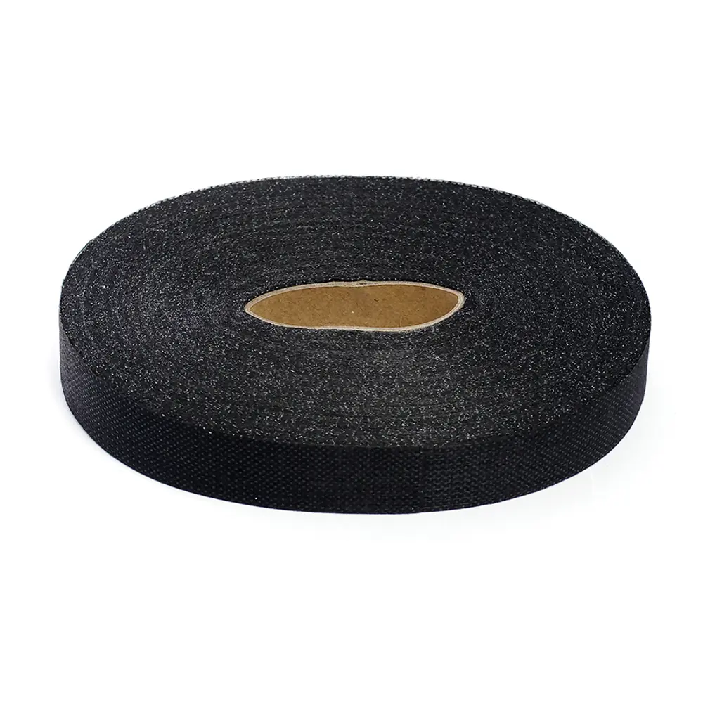 Фото 3 Лента Idealtex нитепрошивная клеевая по долевой 20мм черный 4720B набор 25рул*100м 4720B.20/14/ЧЕР