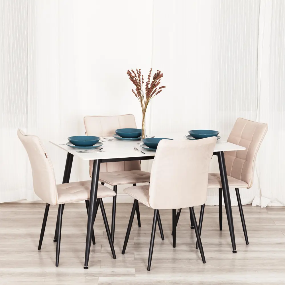 Фото Кухонный стул Tetchair Bari 44x89x55 см ткань цвет бежевый Фото Кухонный стул Tetchair Bari 44x89x55 см ткань цвет бежевый