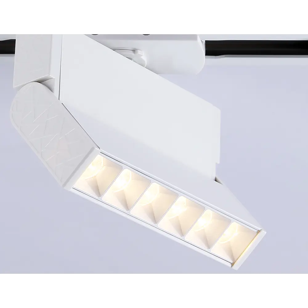 Фото 14 Трековый светильник линейный светодиодный Ambrella light Gl6811 6 Вт 2 м² цвет белый Фото 14 Трековый светильник линейный светодиодный Ambrella light Gl6811 6 Вт 2 м² цвет белый