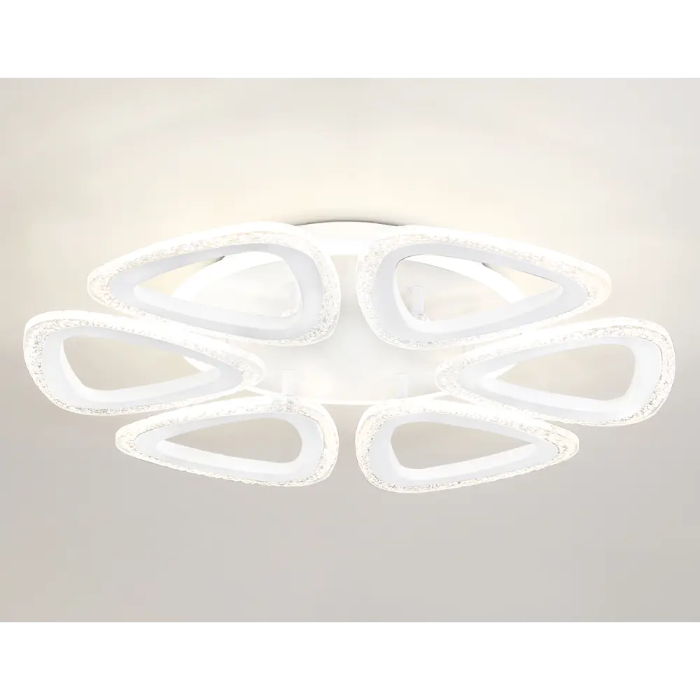 Фото 2 Люстра потолочная светодиодная Ambrella Light AMBR_FA4518 Acrylica с пультом управления 14 м² регулируемый белый свет цвет белый Фото 2 Люстра потолочная светодиодная Ambrella Light AMBR_FA4518 Acrylica с пультом управления 14 м² регулируемый белый свет цвет белый