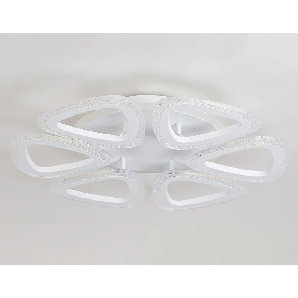 Фото 4 Люстра потолочная светодиодная Ambrella Light AMBR_FA4518 Acrylica с пультом управления 14 м² регулируемый белый свет цвет белый Фото 4 Люстра потолочная светодиодная Ambrella Light AMBR_FA4518 Acrylica с пультом управления 14 м² регулируемый белый свет цвет белый