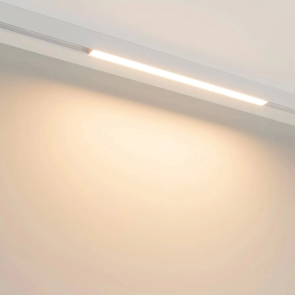 Фото 2 Трековый светильник линейный светодиодный Arlight Arlt_050058 18 Вт магнитный теплый белый (желтый) свет цвет белый Фото 2 Трековый светильник линейный светодиодный Arlight Arlt_050058 18 Вт магнитный теплый белый (желтый) свет цвет белый