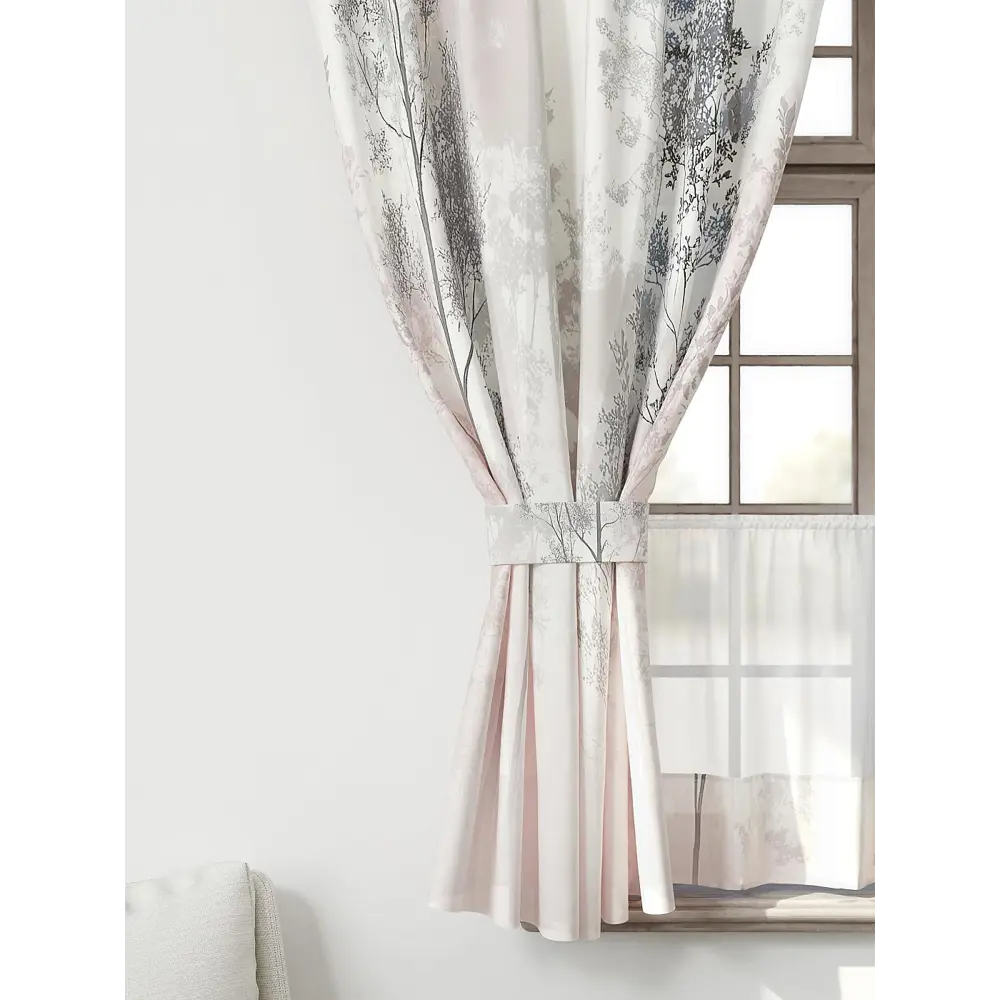 Фото 4 Комплект штор Comfy way Иномик - 31 CW705031-160 на шторной ленте 160x150 см цвет бежевый Фото 4 Комплект штор Comfy way Иномик - 31 CW705031-160 на шторной ленте 160x150 см цвет бежевый