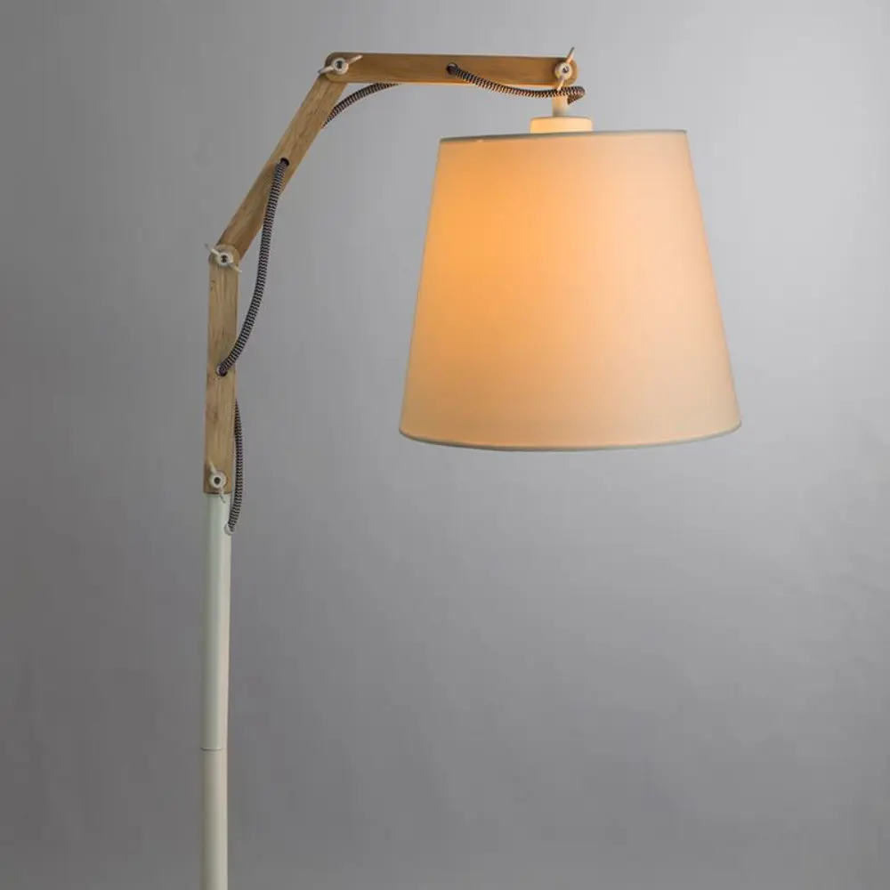 Фото Торшер Arte Lamp Pinocchio цвет бежевый Фото Торшер Arte Lamp Pinocchio цвет бежевый