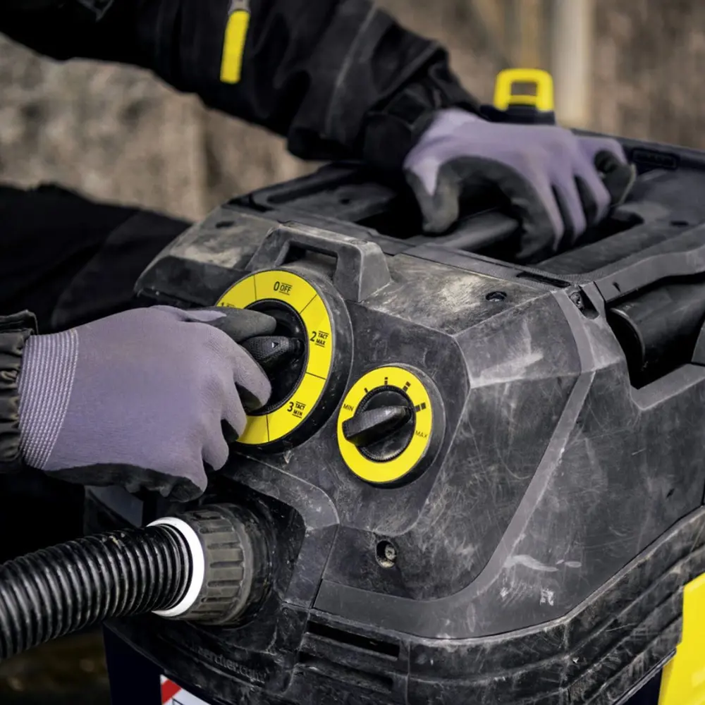 Фото 3 Пылесос Karcher NT 30/1 Tact Te L Anniversary Editio, 1380 Вт, 30 л Фото 3 Пылесос Karcher NT 30/1 Tact Te L Anniversary Editio, 1380 Вт, 30 л