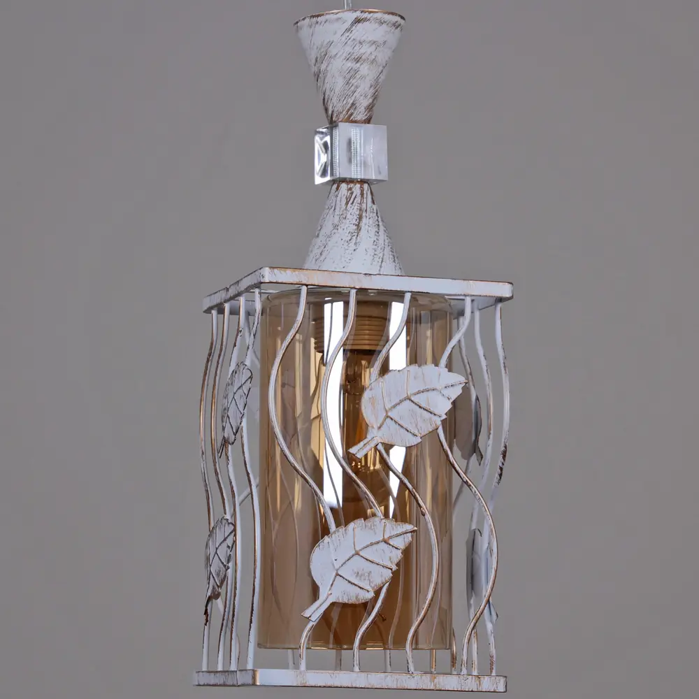 Фото 3 Светильник подвесной Reluce 03653-0.4-03 wh+gd 3 лампы 18 м² цвет белый Фото 3 Светильник подвесной Reluce 03653-0.4-03 wh+gd 3 лампы 18 м² цвет белый