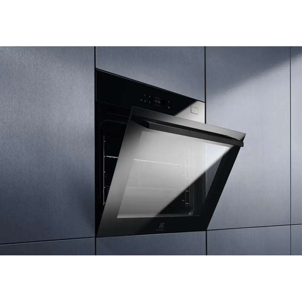 Фото 6 Встраиваемый духовой шкаф Electrolux Eob8S39Wz 59.50x59.40x56.70 см цвет черный Фото 6 Встраиваемый духовой шкаф Electrolux Eob8S39Wz 59.50x59.40x56.70 см цвет черный