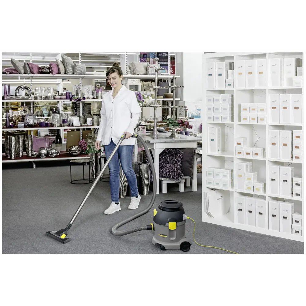 Фото 5 Пылесос с пылесборником Karcher T 10/1 adv eu 1.527-154.0 700 Вт 10 л цвет серый Фото 5 Пылесос с пылесборником Karcher T 10/1 adv eu 1.527-154.0 700 Вт 10 л цвет серый