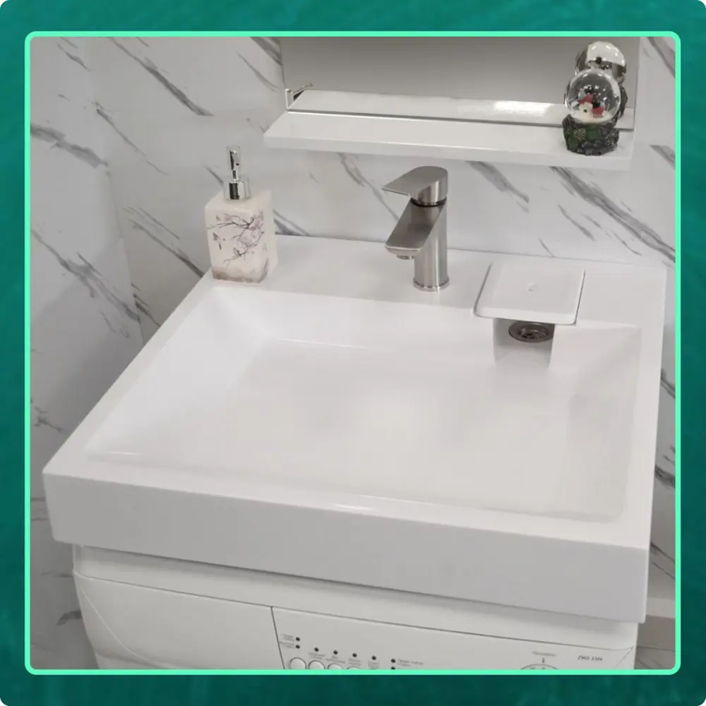 Фото 2 Раковина Wt Sanitary Ware Blade 50 подвесная 59см Фото 2 Раковина Wt Sanitary Ware Blade 50 подвесная 59см