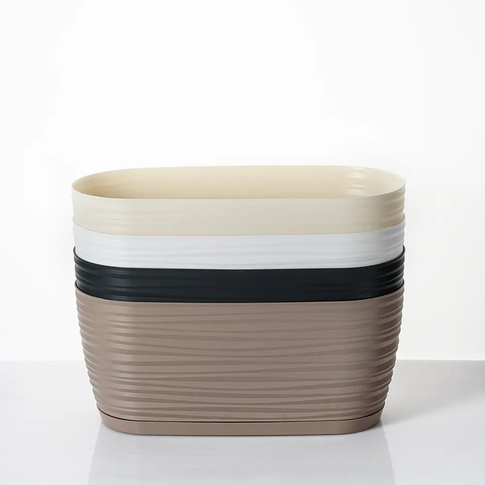 Фото 3 Кашпо Sahara petit box Form-plastic d 31.5 см 14 см 4.2 л полипропилен черный без автополива Фото 3 Кашпо Sahara petit box Form-plastic d 31.5 см 14 см 4.2 л полипропилен черный без автополива