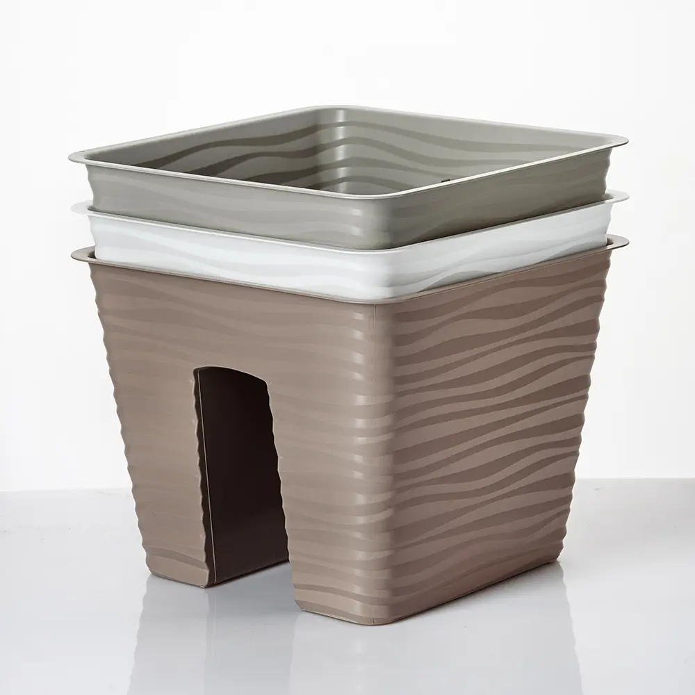 Фото 4 Балконный ящик Sahara reiling Form-plastic 27x27 см 8.35 л полипропилен белый Фото 4 Балконный ящик Sahara reiling Form-plastic 27x27 см 8.35 л полипропилен белый