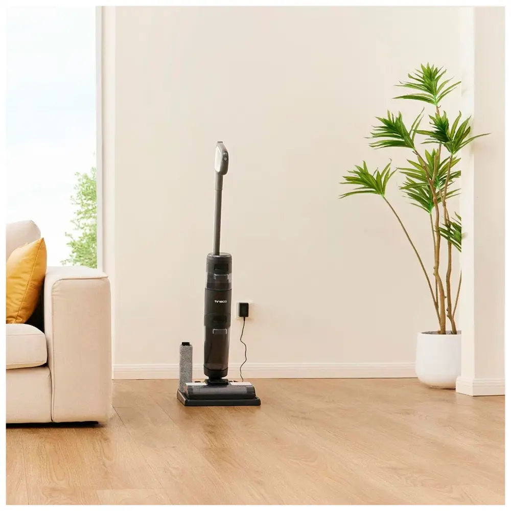 Фото 4 Пылесос вертикальный Tineco Floor one s3 breeze 0.6 л 190 Вт цвет белый/черный Фото 4 Пылесос вертикальный Tineco Floor one s3 breeze 0.6 л 190 Вт цвет белый/черный