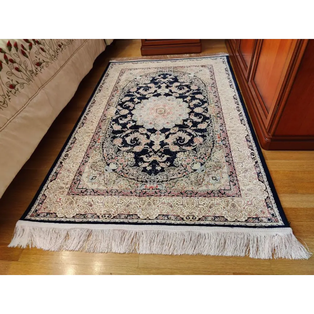 Фото 10 Ковер Farrahi Carpet полиэстер Arsham 100х150 см цвет темно-синий Фото 10 Ковер Farrahi Carpet полиэстер Arsham 100х150 см цвет темно-синий