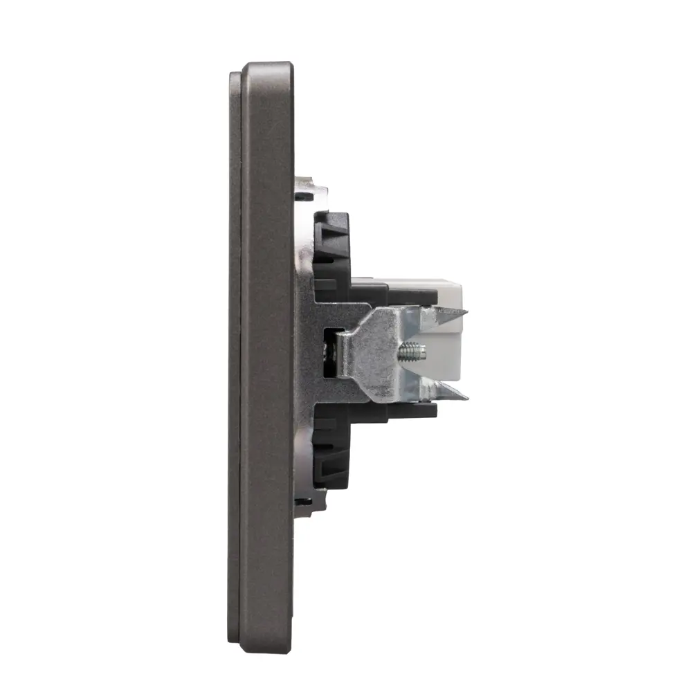 Фото 2 Розетка компьютерная встраиваемая Kranz Round KR-78-0724-2 RJ45 цвет титан Фото 2 Розетка компьютерная встраиваемая Kranz Round KR-78-0724-2 RJ45 цвет титан