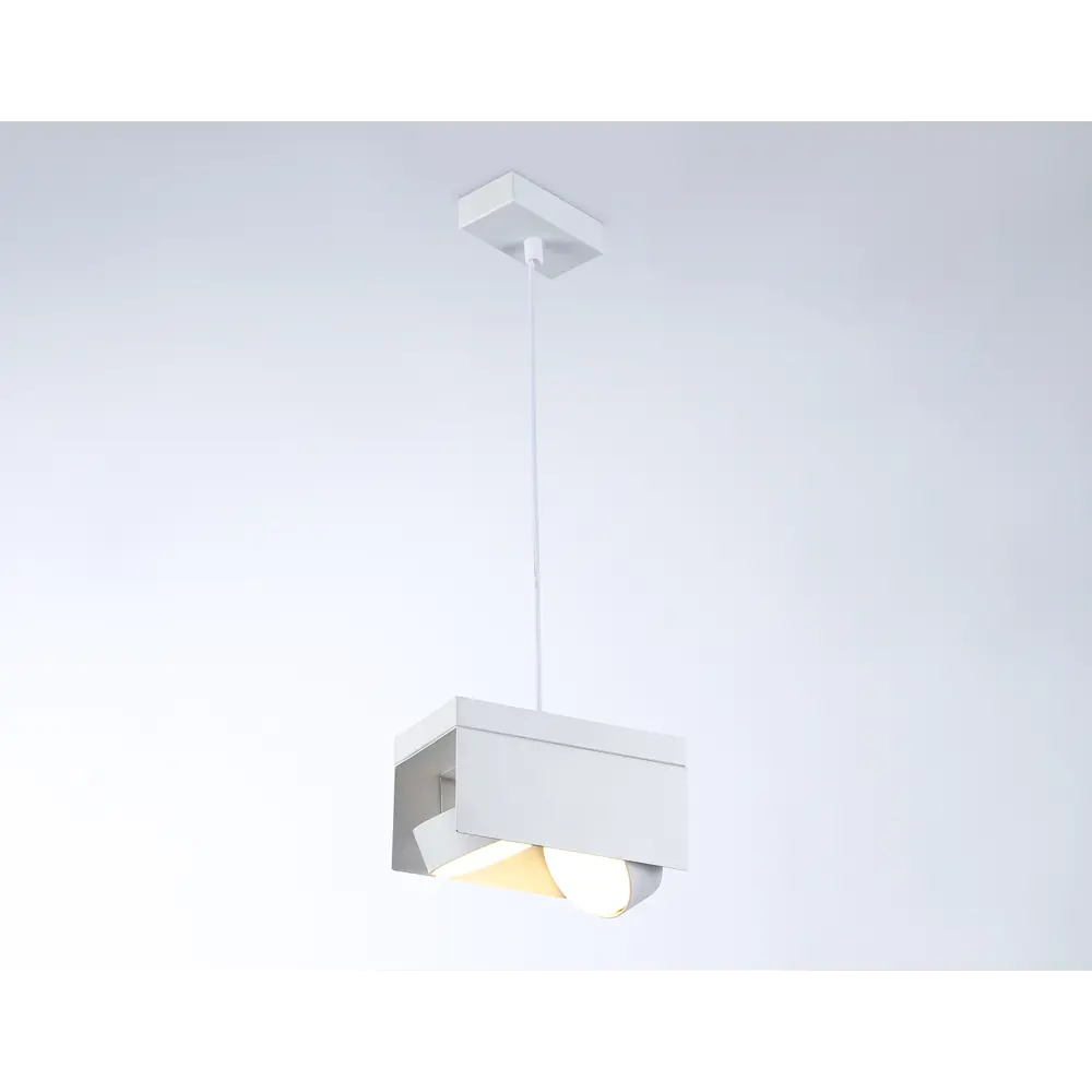 Фото 4 Светильник подвесной светодиодный Ambrella Techno spot tn70857 5 м² теплый белый (желтый) свет цвет белый Фото 4 Светильник подвесной светодиодный Ambrella Techno spot tn70857 5 м² теплый белый (желтый) свет цвет белый