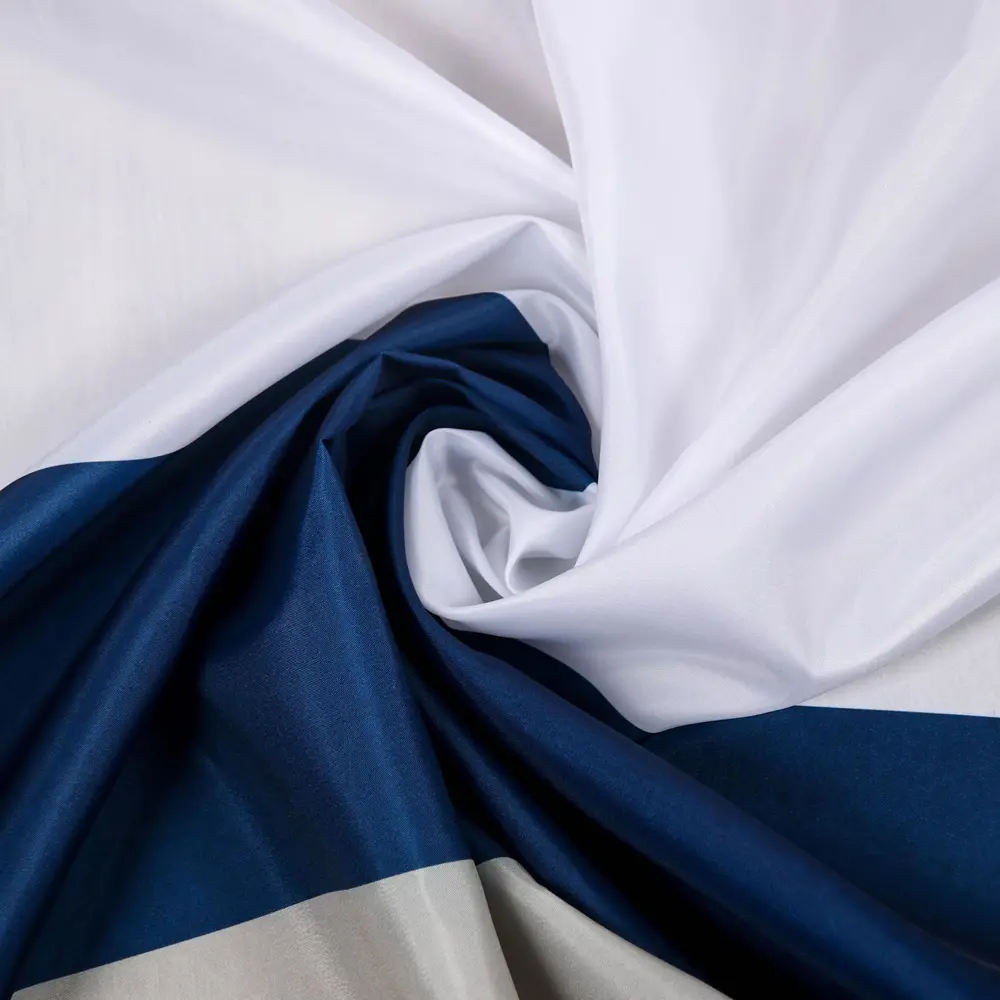 Фото 3 Шторка для ванной комнаты Доляна 3096030 180x180см цвет белый