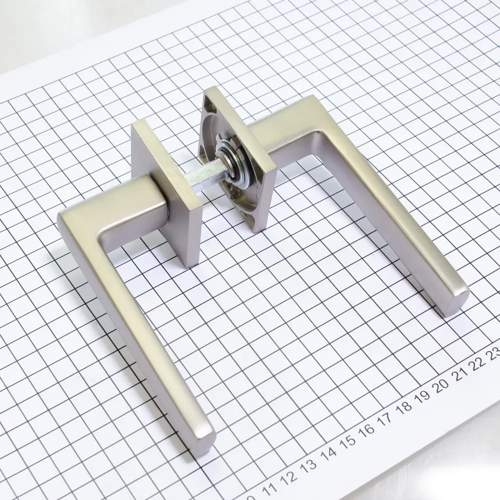 Фото Ручка DoorLock Stone A43S Slim MBSN матовый никель квадратная розетка толщина двери 35-55мм