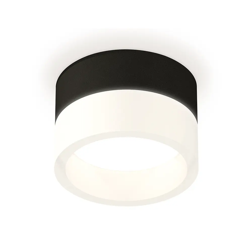Фото Светильник точечный накладной Ambrella light Xs8102015 2 м² цвет черный Фото Светильник точечный накладной Ambrella light Xs8102015 2 м² цвет черный