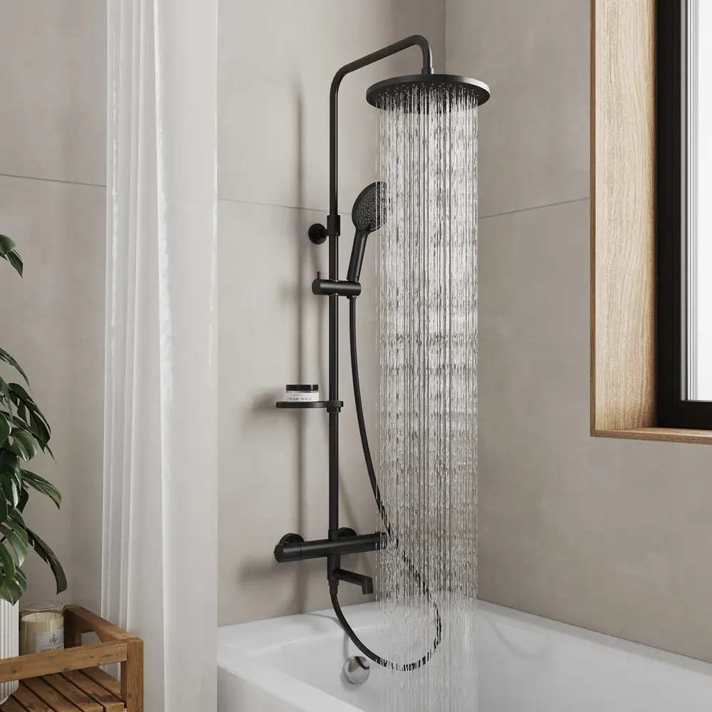 Фото 2 Смеситель термостатический для ванны Ideal Spa Milardo ILSBLTHM06 со стойкой и тропической лейкой цвет черный матовый Фото 2 Смеситель термостатический для ванны Ideal Spa Milardo ILSBLTHM06 со стойкой и тропической лейкой цвет черный матовый