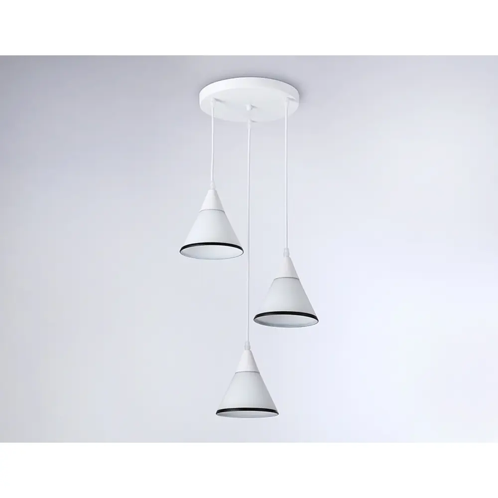 Фото 3 Светильник подвесной светодиодная Ambrella light Tr3167 8 м² нейтральный белый свет цвет белый Фото 3 Светильник подвесной светодиодная Ambrella light Tr3167 8 м² нейтральный белый свет цвет белый