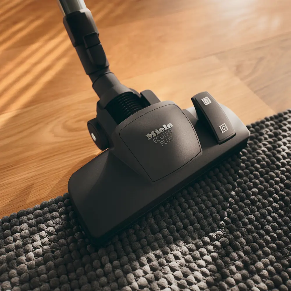 Фото 5 Пылесос с контейнером Miele Blizzard cx1 parquet powerline tech blue 890 Вт 2 л цвет синий Фото 5 Пылесос с контейнером Miele Blizzard cx1 parquet powerline tech blue 890 Вт 2 л цвет синий