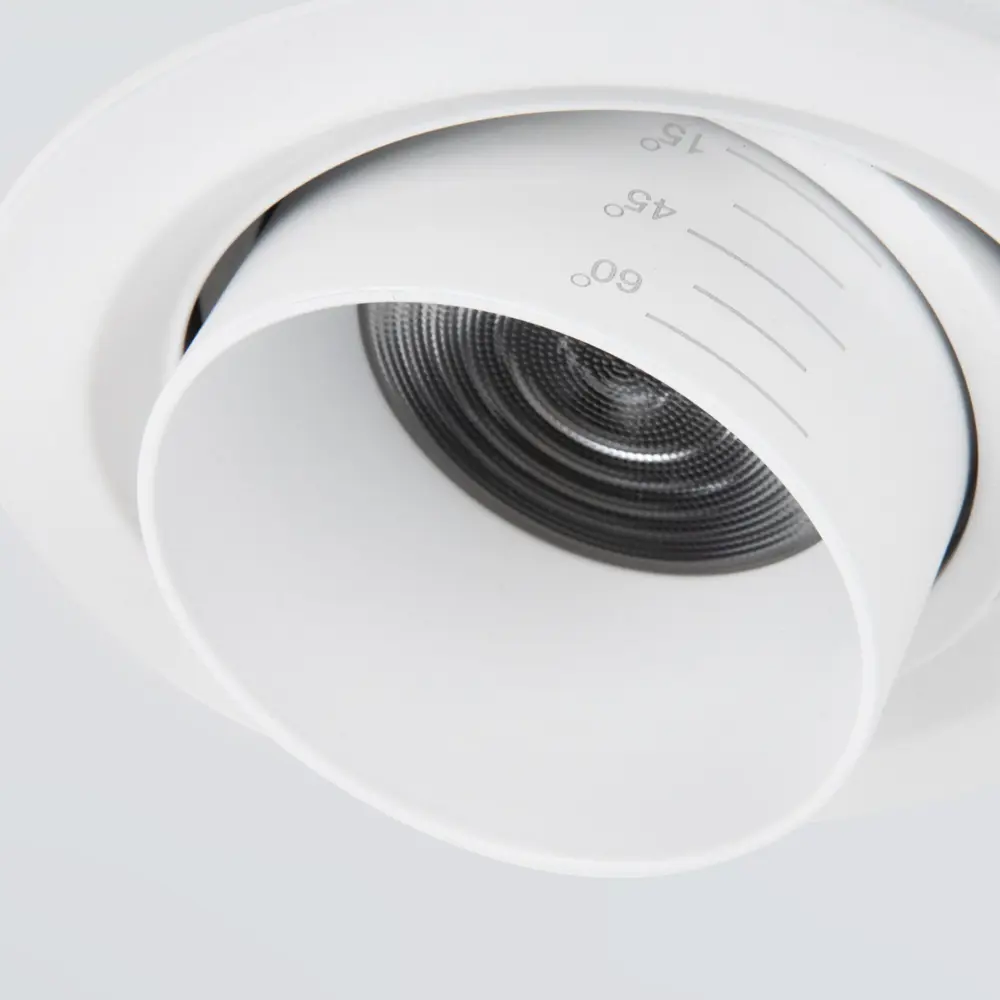 Фото 4 Светильник точечный встраиваемый светодиодный Elektrostandard A064034 5 м² под отверстие 9 см цвет белый Фото 4 Светильник точечный встраиваемый светодиодный Elektrostandard A064034 5 м² под отверстие 9 см цвет белый