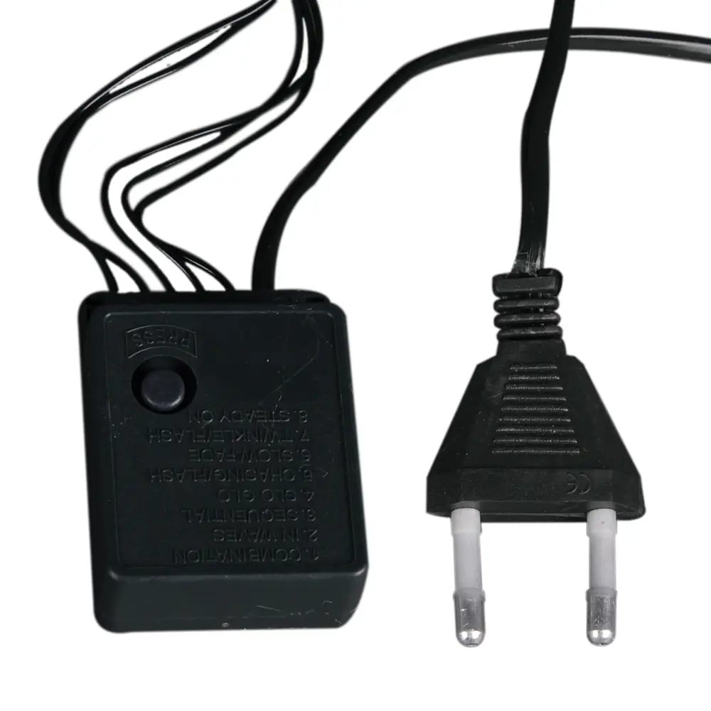 Фото 2 Электрогирлянда комнатная Sneha a-001a led mix нить 10 м 100 ламп разноцветный 1 режим работы Фото 2 Электрогирлянда комнатная Sneha a-001a led mix нить 10 м 100 ламп разноцветный 1 режим работы