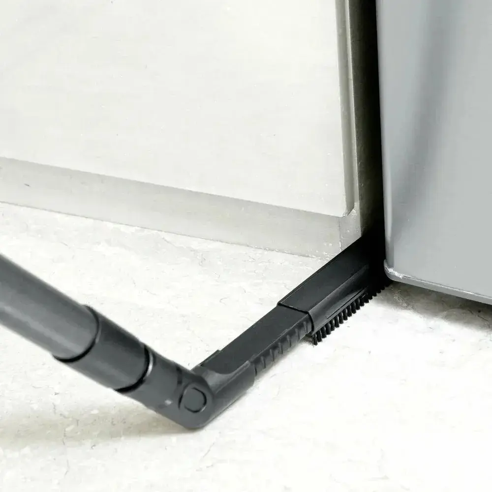 Фото 13 Пылесос с контейнером Karcher Vc 3 plus *kap 1100 Вт 0.9 л цвет белый Фото 13 Пылесос с контейнером Karcher Vc 3 plus *kap 1100 Вт 0.9 л цвет белый