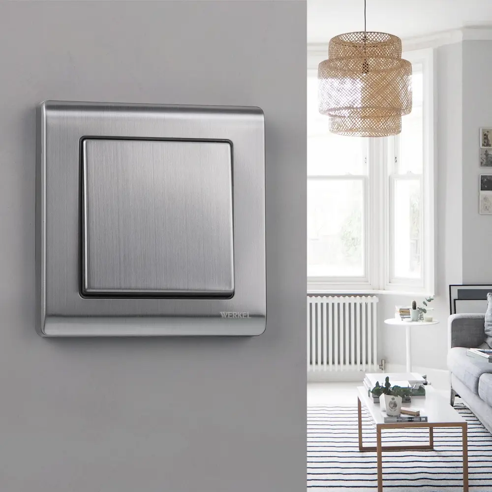 Фото 4 Рамка для розеток и выключателей Werkel Metallic 1 пост цвет никель 2 шт. Фото 4 Рамка для розеток и выключателей Werkel Metallic 1 пост цвет никель 2 шт.