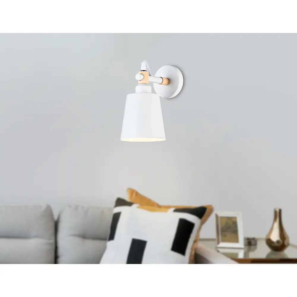 Фото 9 Настенный светильник Ambrella light Tr82212 цвет белый Фото 9 Настенный светильник Ambrella light Tr82212 цвет белый