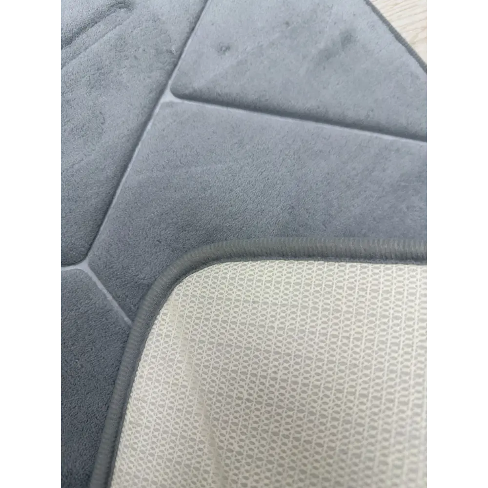 Фото 3 Коврик для ванной комнаты DASCH GMBH 14727 80x50см цвет серый/серебристый Фото 3 Коврик для ванной комнаты DASCH GMBH 14727 80x50см цвет серый/серебристый