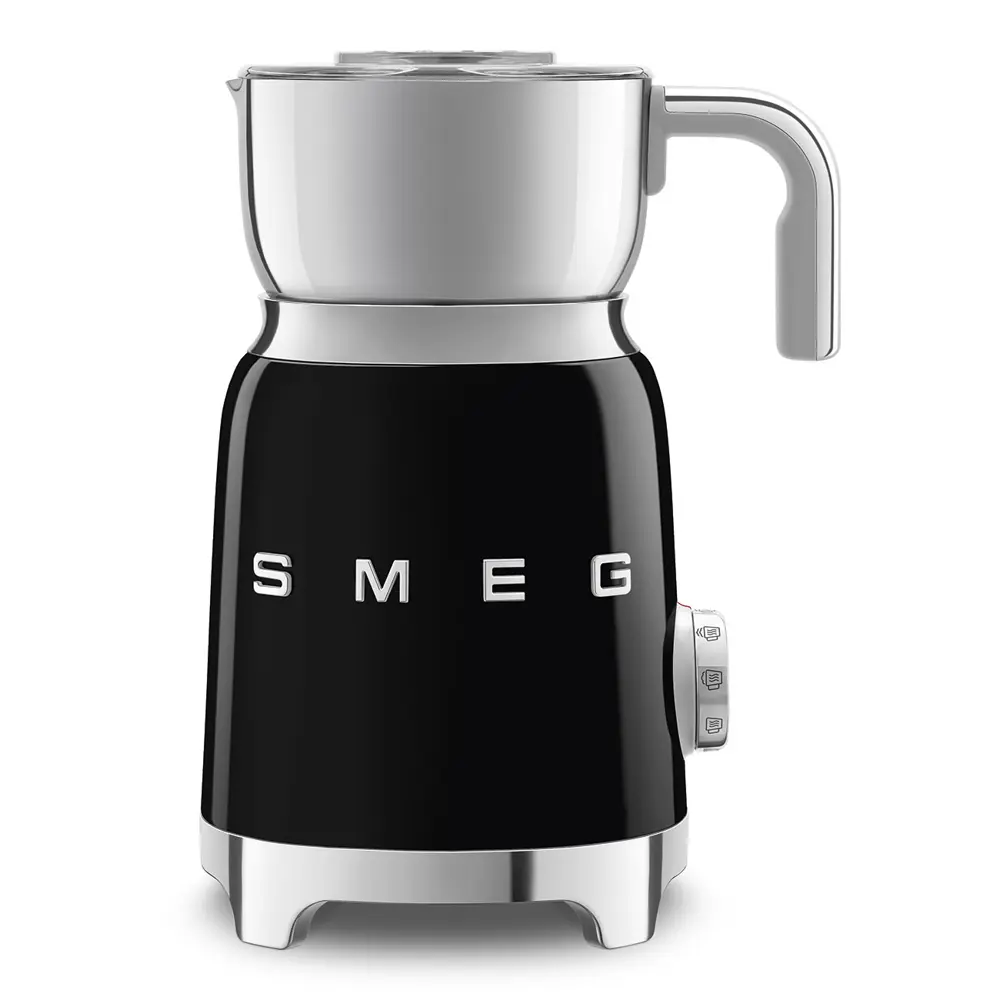 Фото Вспениватель для молока Smeg MFF11BLEU 500 Вт цвет черный Фото Вспениватель для молока Smeg MFF11BLEU 500 Вт цвет черный