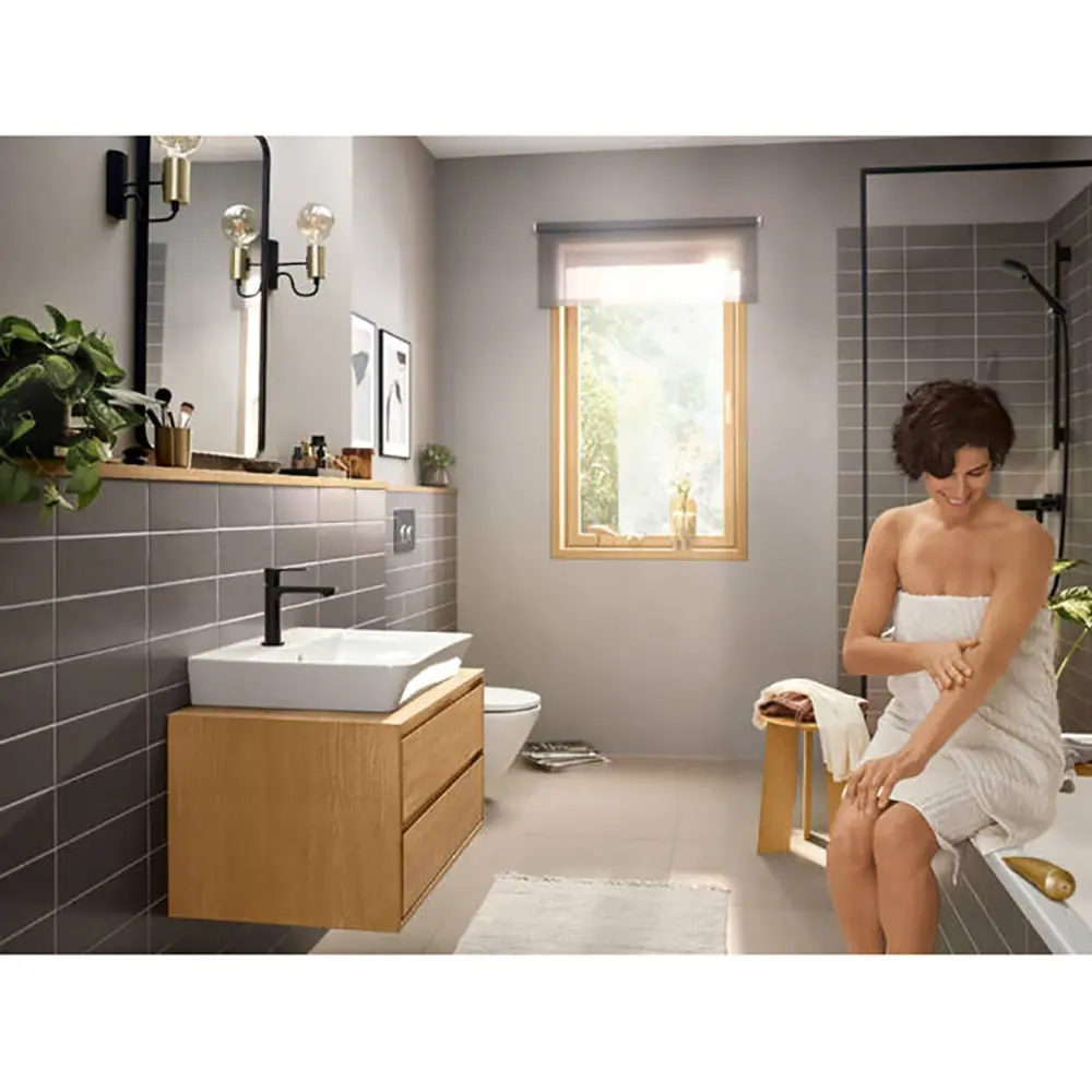 Фото 2 Смеситель для раковины Hansgrohe 72557670 однорычажный цвет черный матовый Фото 2 Смеситель для раковины Hansgrohe 72557670 однорычажный цвет черный матовый
